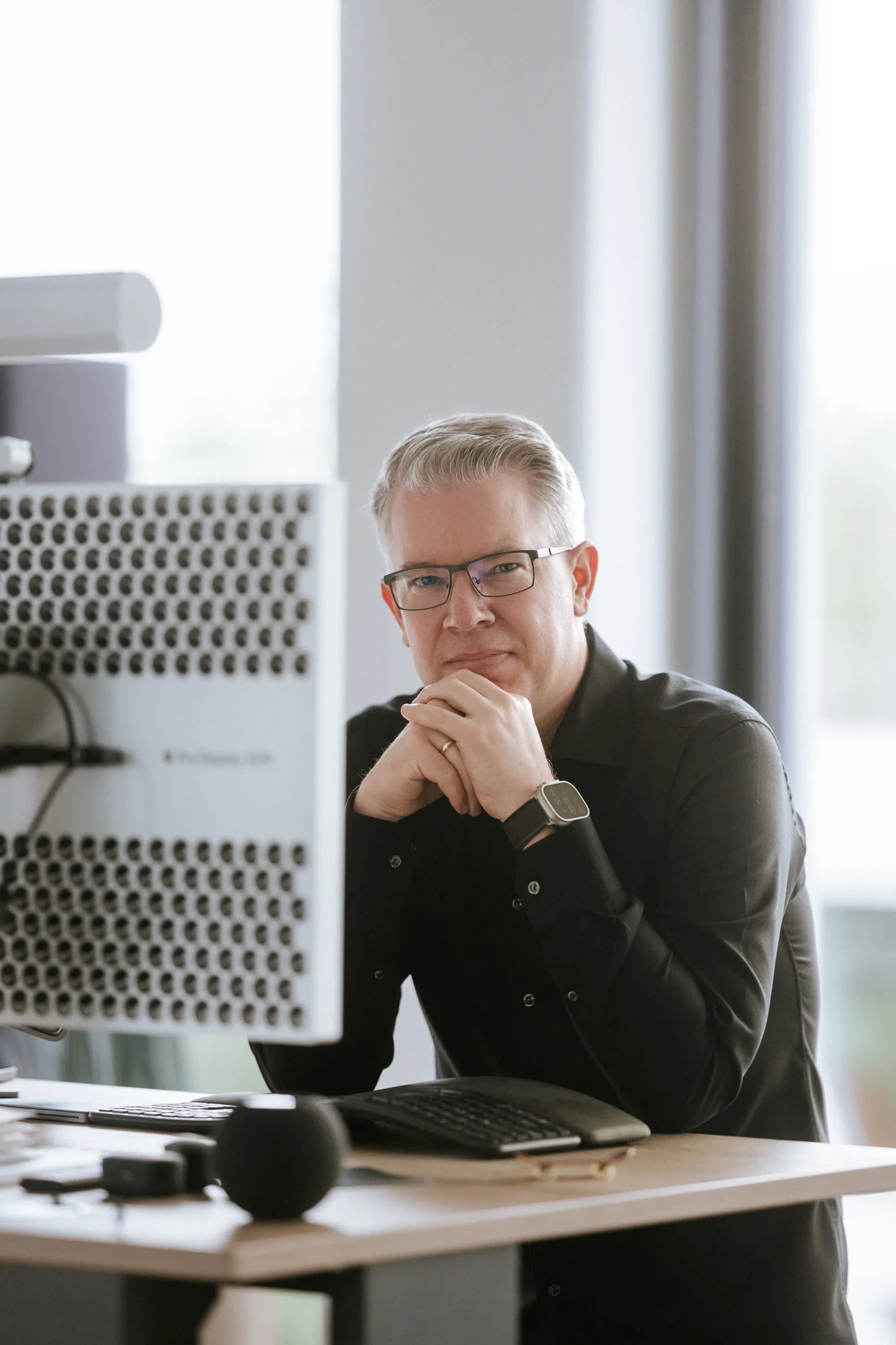 2023 frank thelen portrait schreibtisch