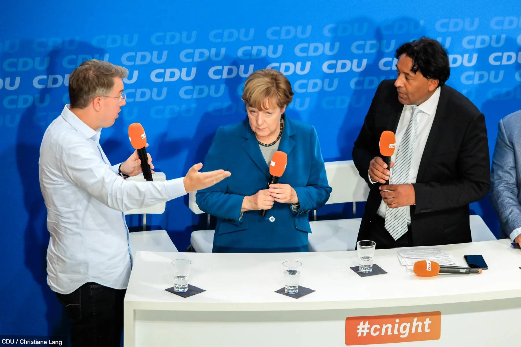 frank thelen cnight with dr angela merkel